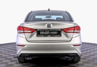 Подержанный автомобиль Changan Alsvin 2023 года (6 фото)