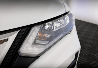 Подержанный автомобиль Nissan X-Trail 2022 года (17 фото)