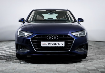 Подержанный автомобиль Audi A4 Sedan 2021 года (2 фото)