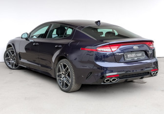 Подержанный автомобиль Kia Stinger 2021 года (7 фото)