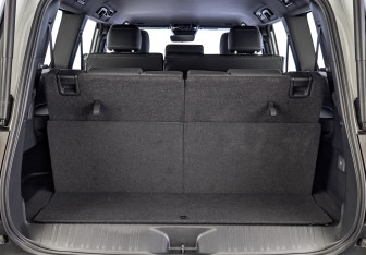 Подержанный автомобиль Toyota Land Cruiser Prado 2024 года (26 фото)