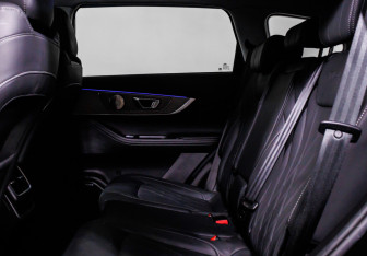 Подержанный автомобиль Chery Tiggo 8 Pro Max 2023 года (13 фото)