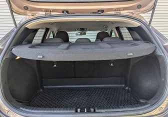 Подержанный автомобиль Kia Ceed Hatchback 2019 года (10 фото)