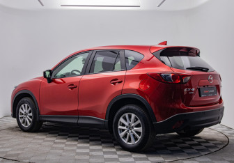 Подержанный автомобиль Mazda CX-5 2016 года (3 фото)
