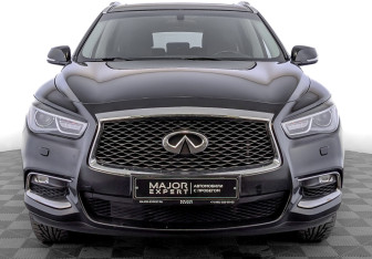 Подержанный автомобиль Infiniti QX60 2019 года (2 фото)