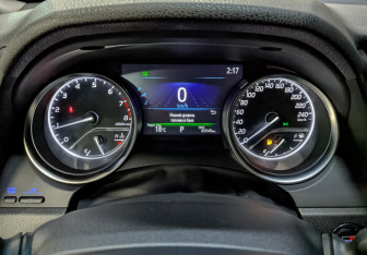 Подержанный автомобиль Toyota Camry Sedan 2021 года (16 фото)