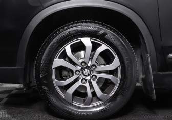 Подержанный автомобиль Suzuki Vitara 2017 года (25 фото)