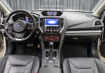 Подержанный автомобиль Subaru Impreza Sedan 2019 года (14 фото)