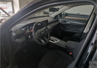 Новый Haval Jolion 2025 (8 фото)