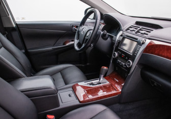Подержанный автомобиль Toyota Camry Sedan 2012 года (9 фото)