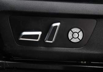 Подержанный автомобиль Tank 300 2023 года (18 фото)