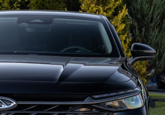 Подержанный автомобиль Chery Arrizo 8 2024 года (25 фото)