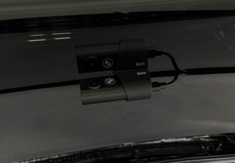 Подержанный автомобиль BMW X7 2024 года (30 фото)