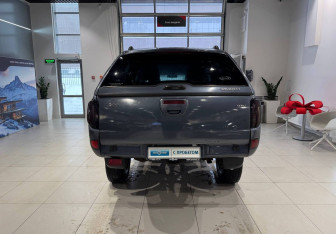 Подержанный автомобиль Mitsubishi L200 2007 года (5 фото)