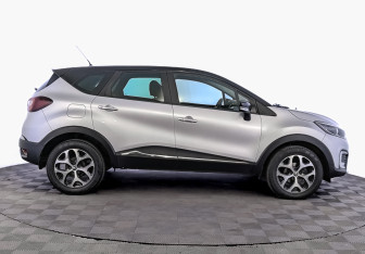 Подержанный автомобиль Renault Kaptur 2016 года (4 фото)