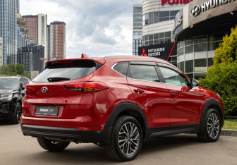 Подержанный автомобиль Hyundai Tucson 2018 года (4 фото)