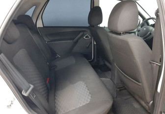 Подержанный автомобиль LADA (ВАЗ) Granta Sedan 2023 года (19 фото)