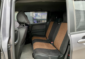 Подержанный автомобиль Honda Freed 2013 года (22 фото)