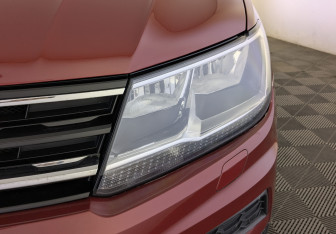 Подержанный автомобиль Volkswagen Tiguan 2018 года (11 фото)