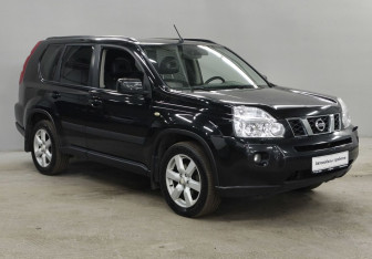 Подержанный автомобиль Nissan X-Trail 2008 года (3 фото)