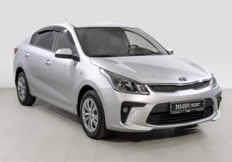 Подержанный автомобиль Kia Rio Sedan 2019 года (3 фото)