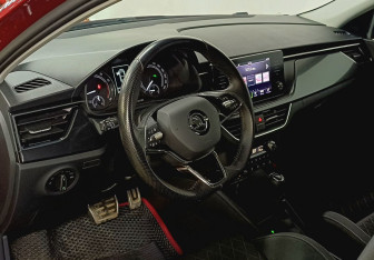 Подержанный автомобиль Skoda Rapid Liftback 2021 года (21 фото)
