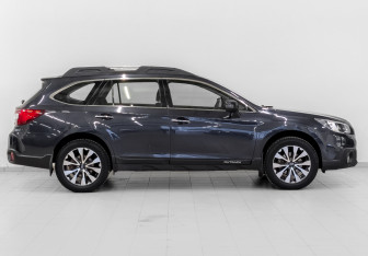Подержанный автомобиль Subaru Outback Wagon 2015 года (4 фото)