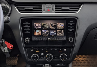 Подержанный автомобиль Skoda Octavia Liftback 2019 года (17 фото)