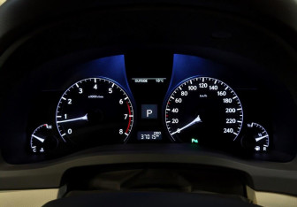 Подержанный автомобиль Lexus RX 2014 года (13 фото)