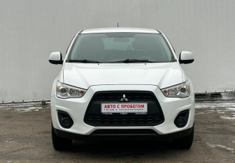 Подержанный автомобиль Mitsubishi ASX 2014 года (2 фото)