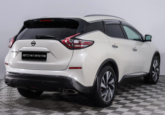 Подержанный автомобиль Nissan Murano Suv 2017 года (5 фото)