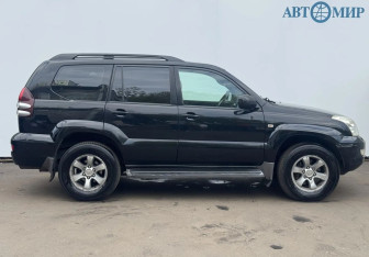 Подержанный автомобиль Toyota Land Cruiser Prado 2008 года (4 фото)