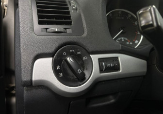 Подержанный автомобиль Skoda Octavia Liftback 2013 года (18 фото)