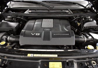 Подержанный автомобиль Land Rover Range Rover 2010 года (36 фото)