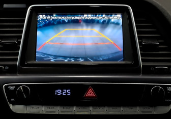 Подержанный автомобиль Hyundai Sonata 2019 года (15 фото)