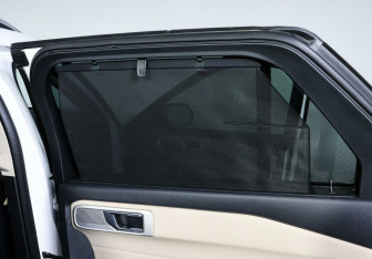 Подержанный автомобиль Ford Explorer 2020 года (21 фото)