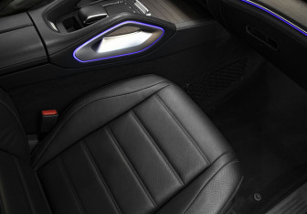 Подержанный автомобиль Mercedes-Benz GLE 2020 года (28 фото)
