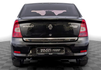 Подержанный автомобиль Renault Logan Sedan 2013 года (6 фото)