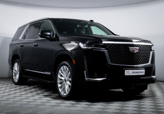 Подержанный автомобиль Cadillac Escalade Suv 2021 года (3 фото)