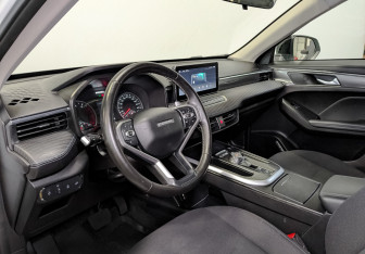 Подержанный автомобиль Haval Jolion 2024 года (16 фото)