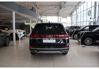 Новый Volkswagen Teramont 2026 (5 фото)