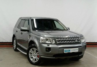 Подержанный автомобиль Land Rover Freelander 2011 года (3 фото)