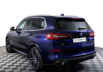 Подержанный автомобиль BMW X5 2020 года (7 фото)