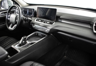 Подержанный автомобиль Haval H5 2024 года (10 фото)