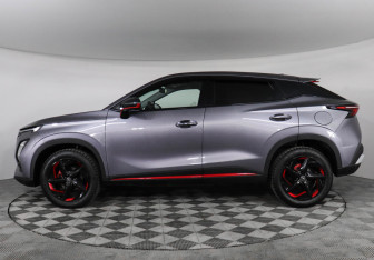 Подержанный автомобиль Omoda C5 2022 года (8 фото)