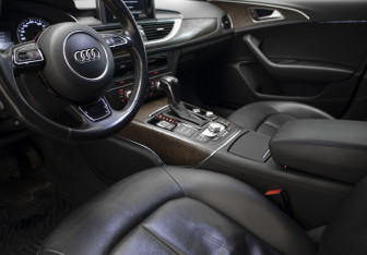 Подержанный автомобиль Audi A6 Sedan 2016 года (7 фото)