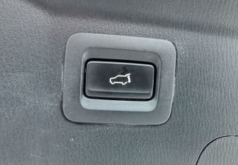 Подержанный автомобиль Mazda CX-9 2021 года (11 фото)