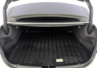 Подержанный автомобиль Mazda 6 Sedan 2018 года (10 фото)