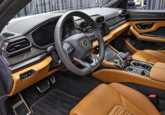 Новый Lamborghini Urus 2025 (17 фото)