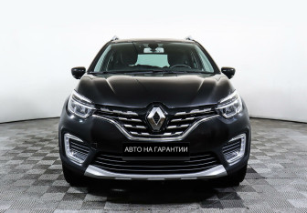 Подержанный автомобиль Renault Kaptur 2020 года (2 фото)
